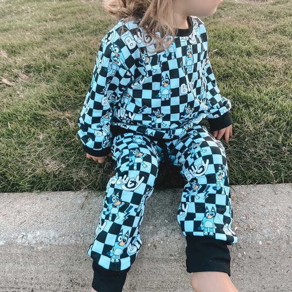 Bluey jogging suit - Picture 1 of 3